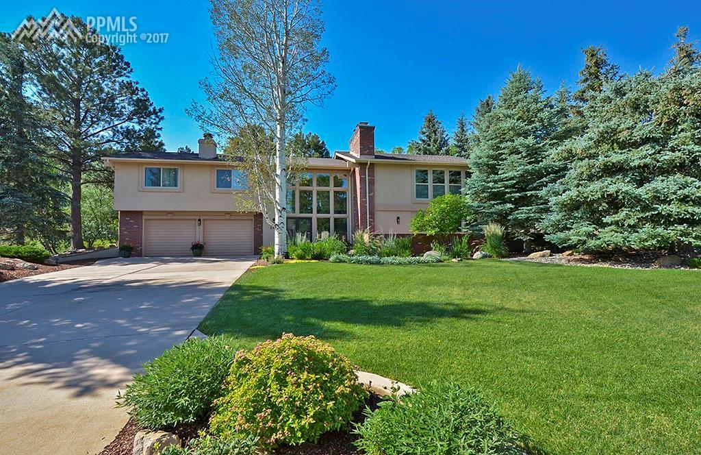245 Roxbury Circle - Photo 1