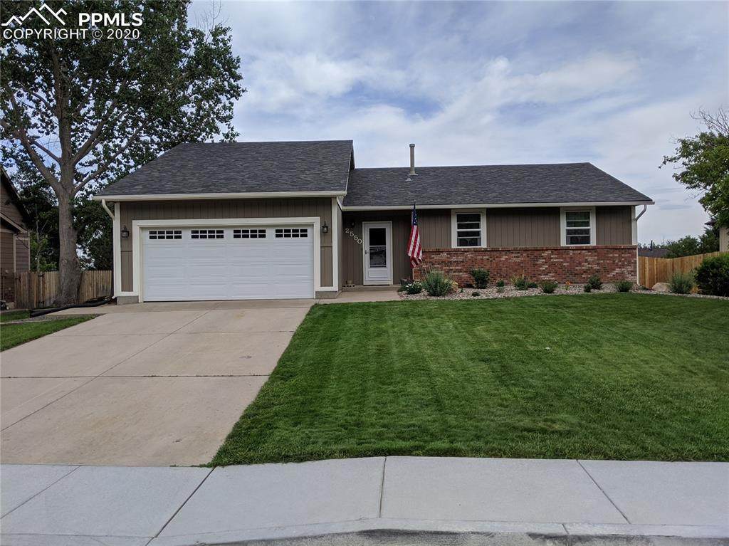 2550 Stoneridge Drive - Photo 1