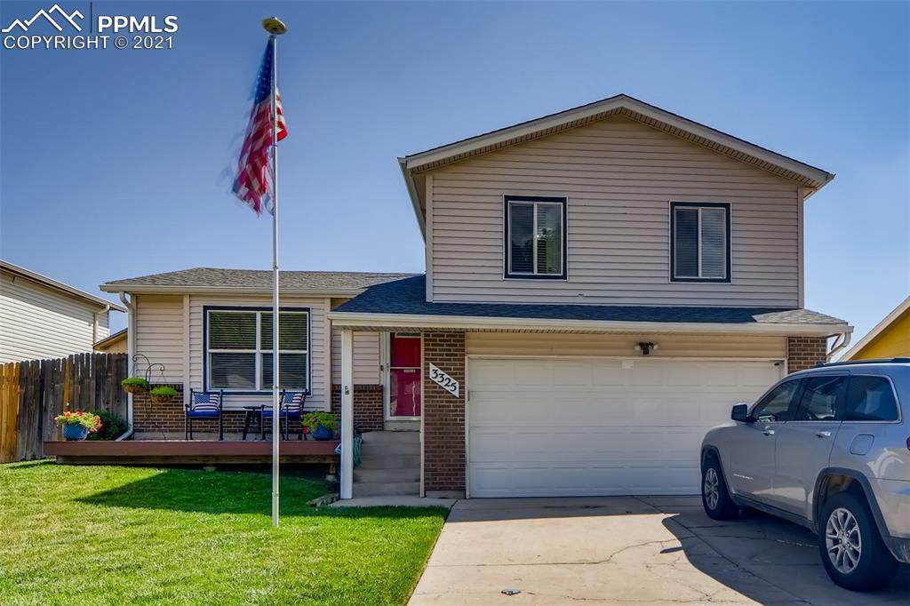 3325 Bridgewater Drive - Photo 1