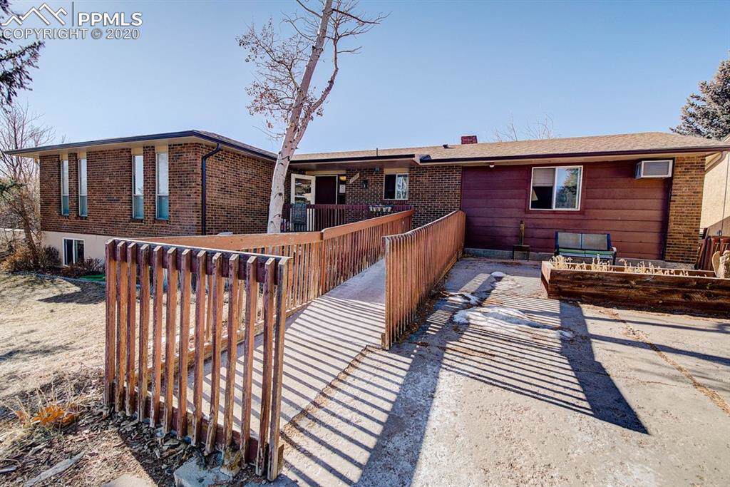 1550 Hiawatha Drive - Photo 1