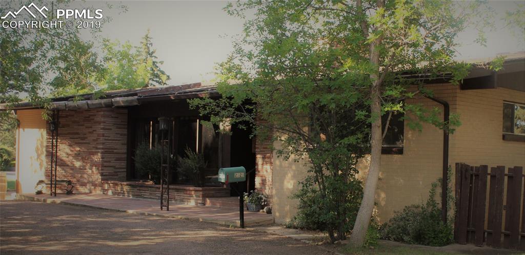 2525 Sycamore Street - Photo 1