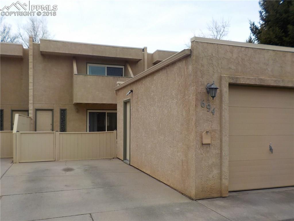 694 Echo Lane - Photo 1