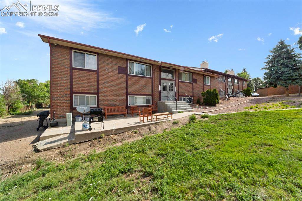 6636 Dublin Loop - Photo 1