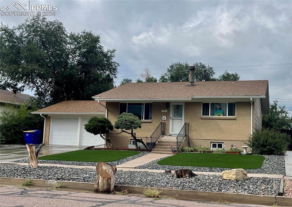 2102 Mount Vernon Street - Photo 1