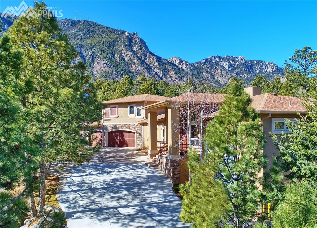 5759 Adrienne Court - Photo 1