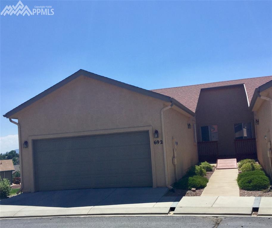 692 Cima Vista Point - Photo 1