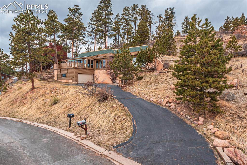 1178 Ponderosa Way - Photo 1