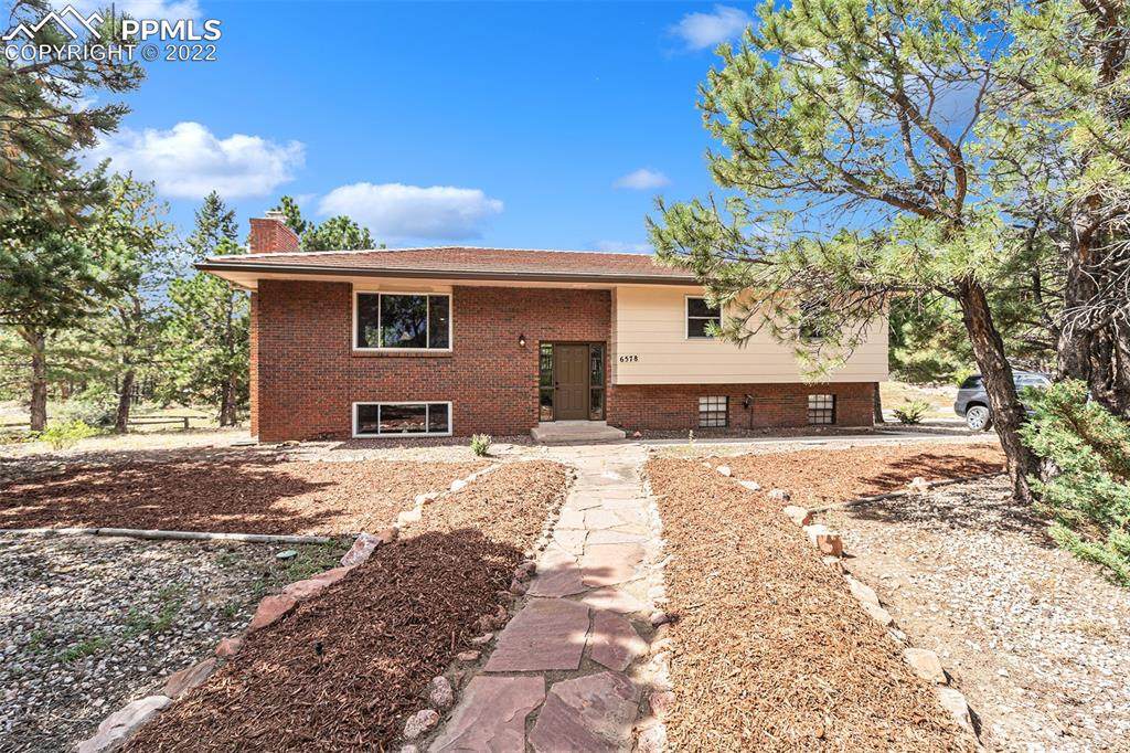 6578 Bull Hill Court - Photo 1