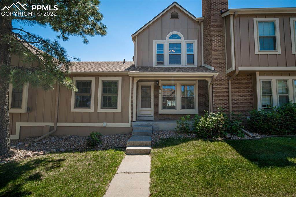 6812 Ravencrest Drive - Photo 1