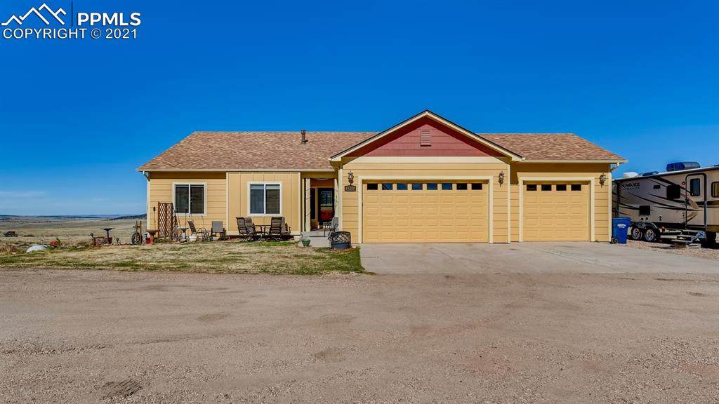 19250 Pinon Park Road - Photo 1