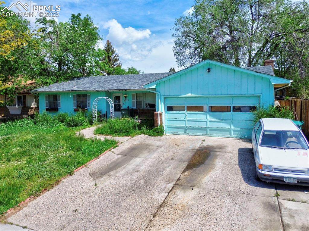 5014 Palmer Park Boulevard - Photo 1