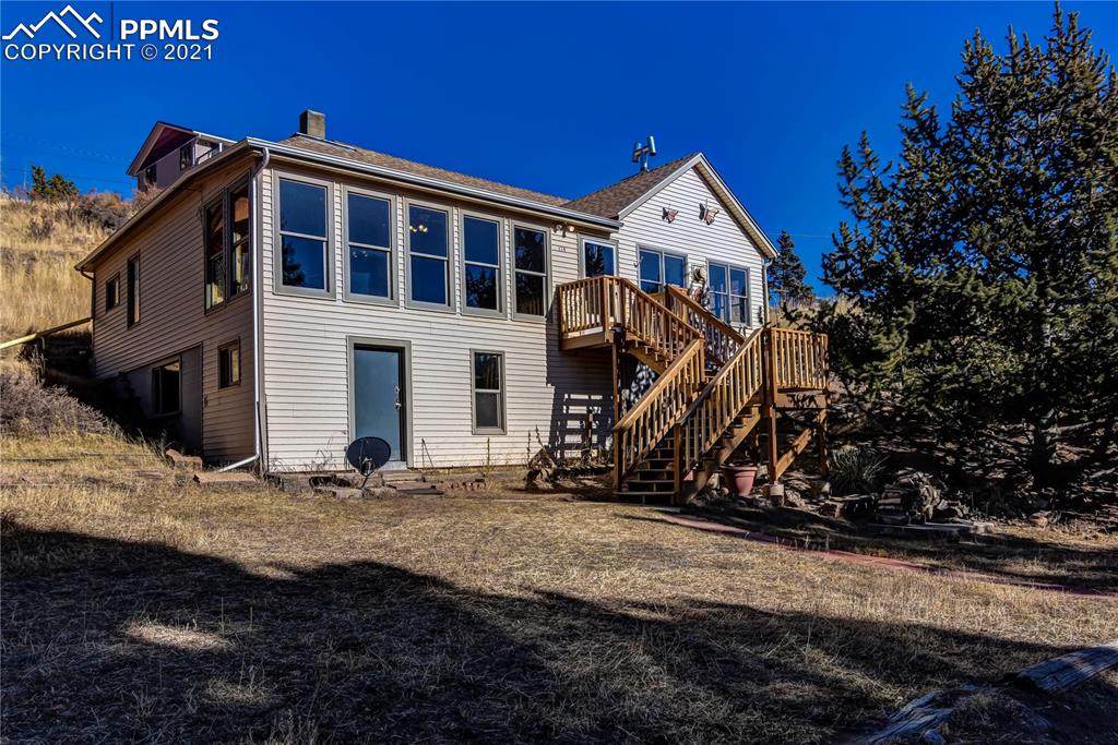 114 7th Street - Photo 1