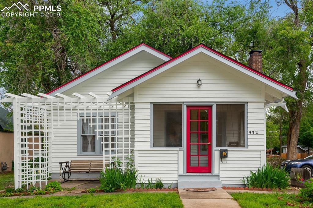 932 Hancock Avenue - Photo 1