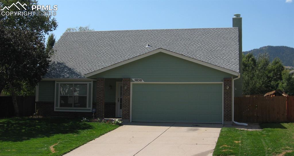 5850 Pemberton Way - Photo 1