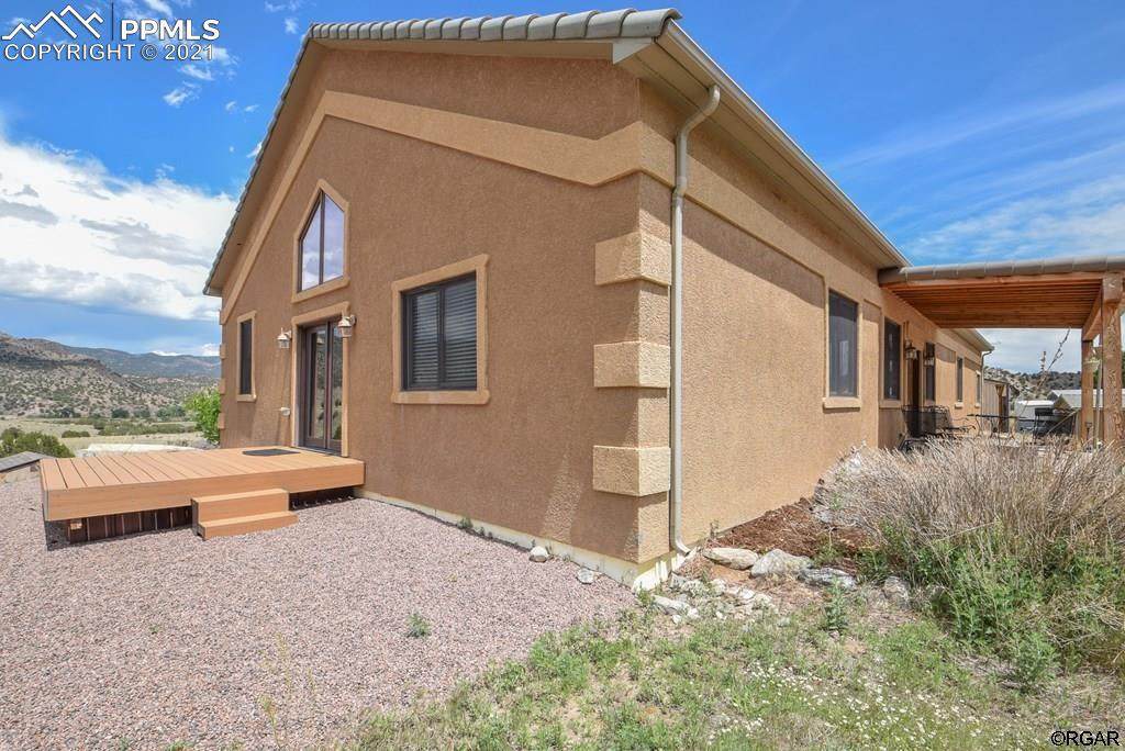 1449 Meadowdale Lane - Photo 1