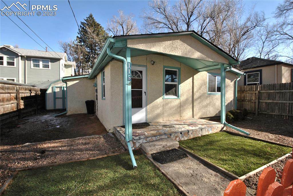 115 El Paso Street - Photo 1