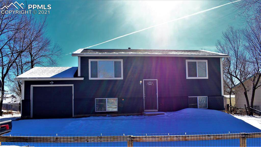 3645 Darkwood Drive - Photo 1