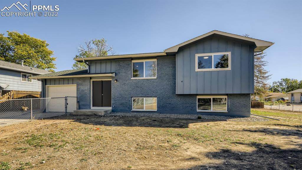6885 Arctic Place - Photo 1