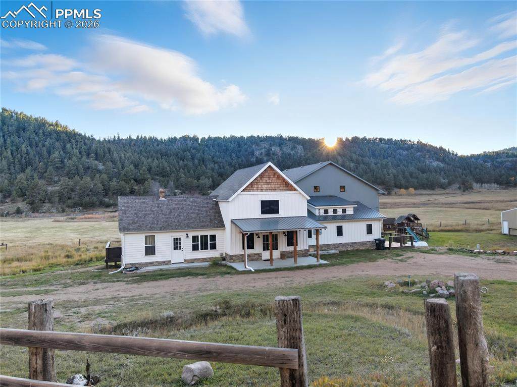 1636 Lakemoor Drive - Photo 1