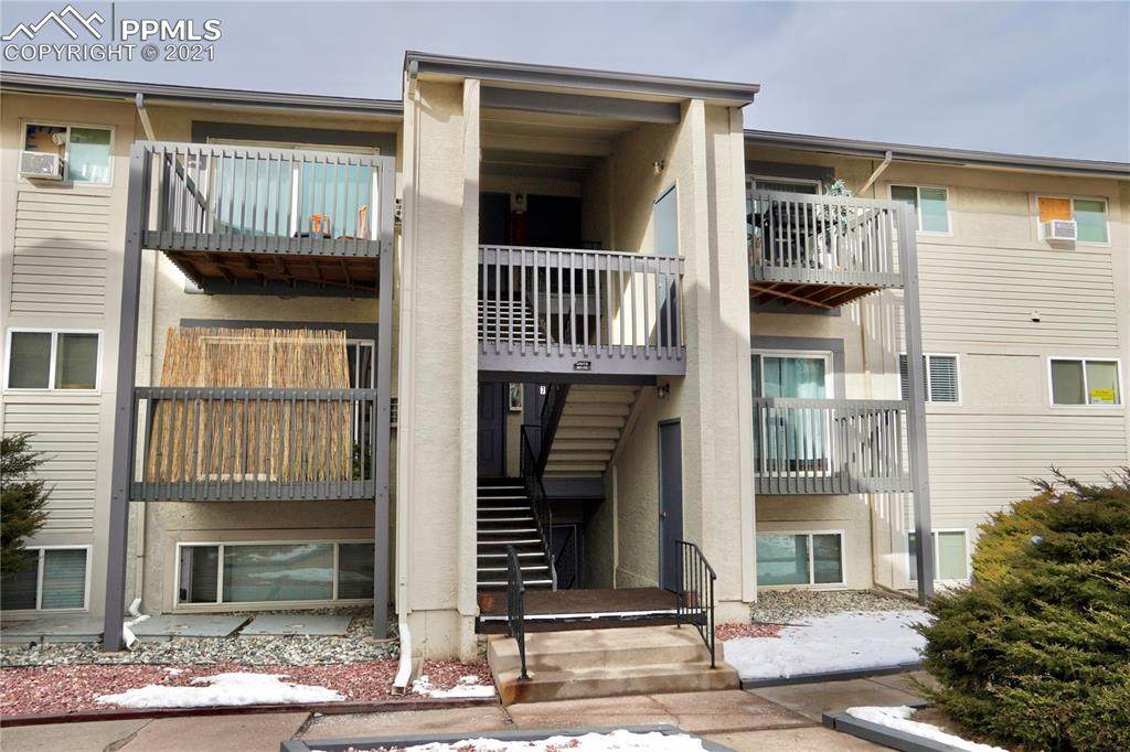 5038 El Camino Drive - Photo 1