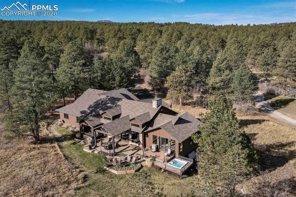 916 Crooked Tree Place - Photo 1