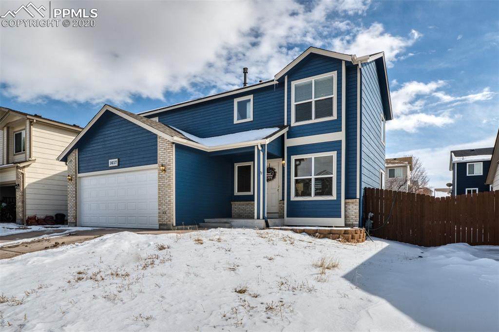 1657 Meadowbrook Parkway - Photo 1