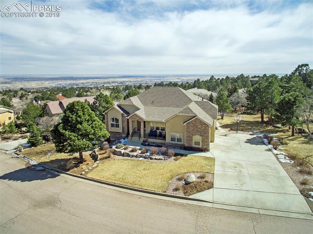 5855 Gladstone Street - Photo 1