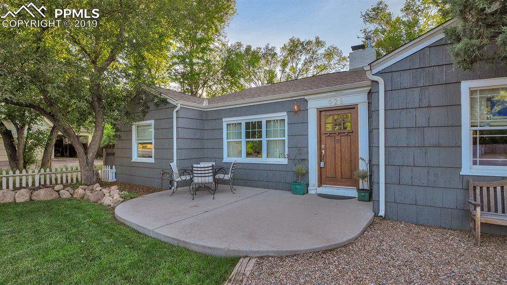 928 Cheyenne Boulevard - Photo 1