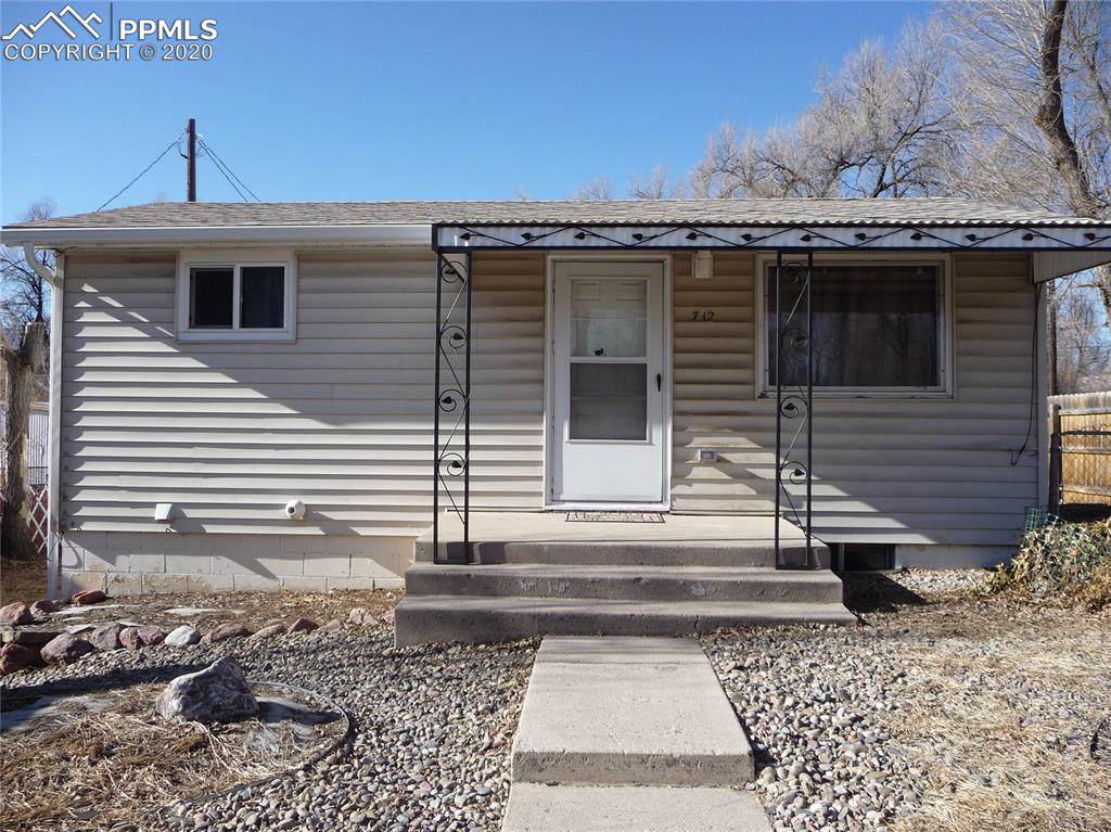 712-714 Swope Avenue - Photo 1