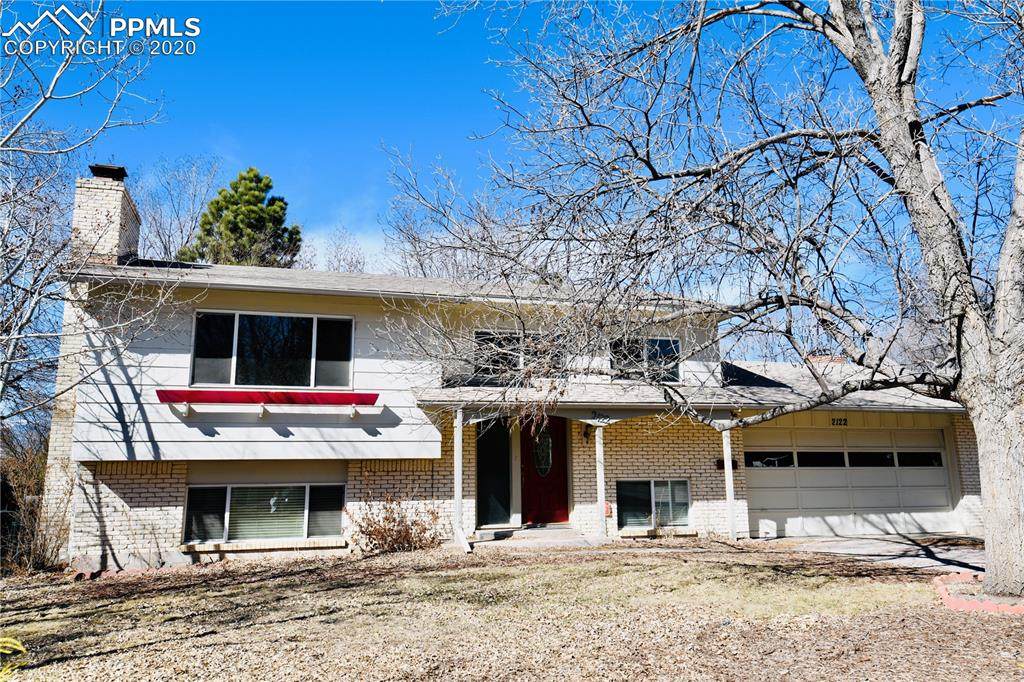 2122 Wold Avenue - Photo 1