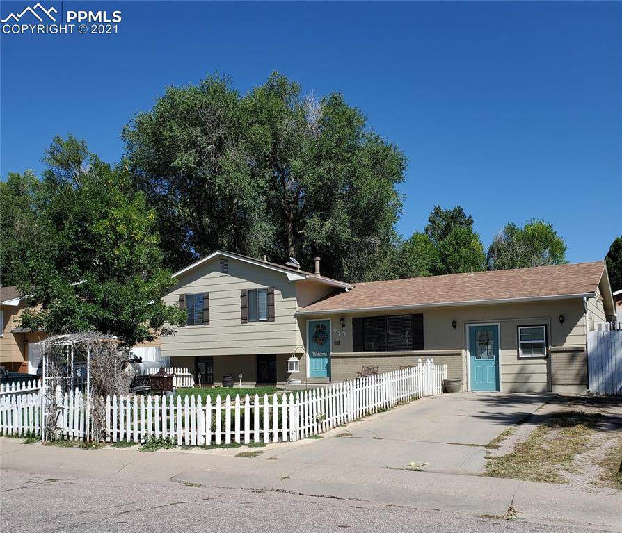 743 Cardinal Street - Photo 1