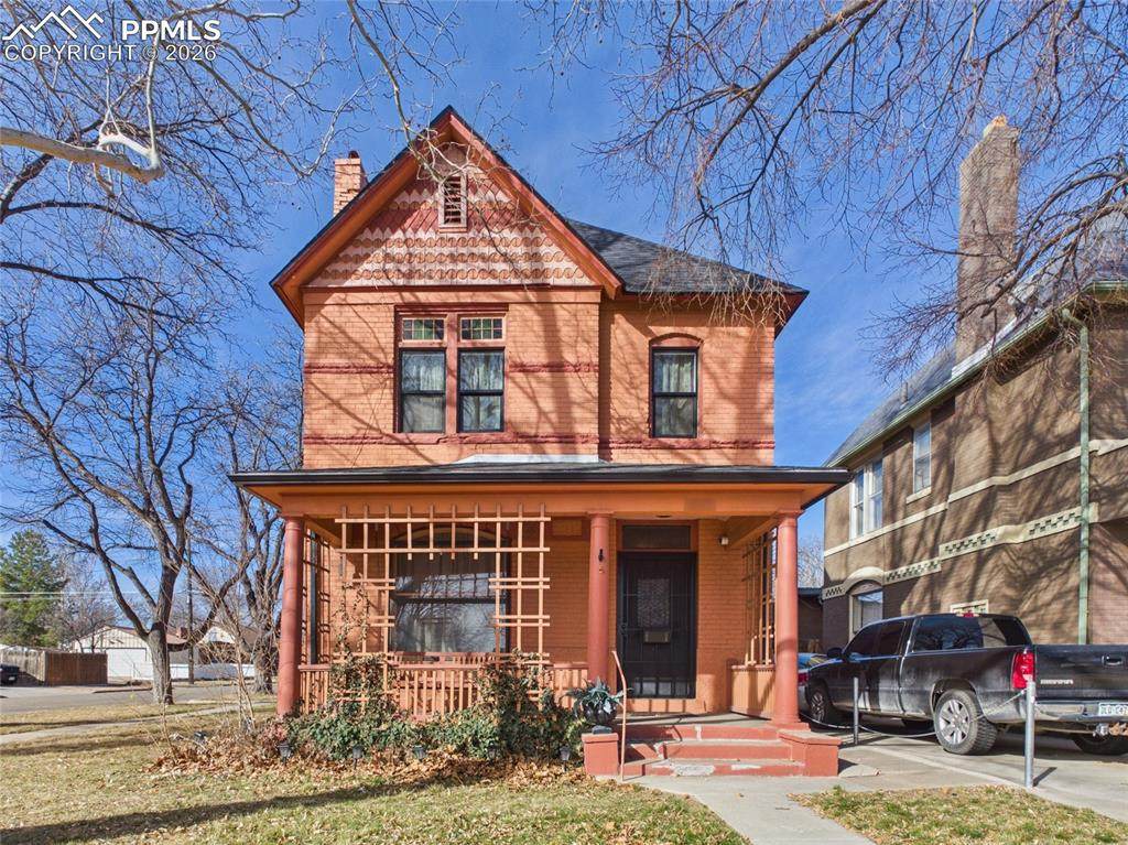 1627 Berkley Avenue - Photo 1