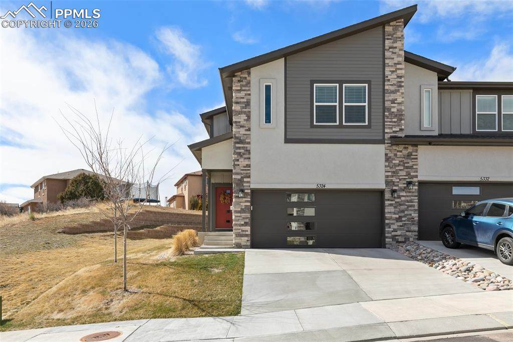 5324 Sky Top Lane - Photo 1