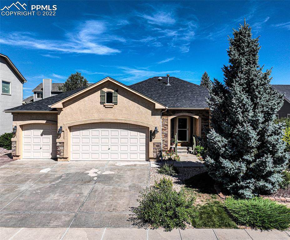 9032 Stony Creek Drive - Photo 1