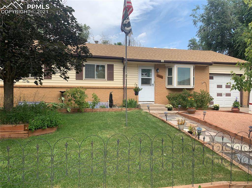4524 Frost Drive - Photo 1