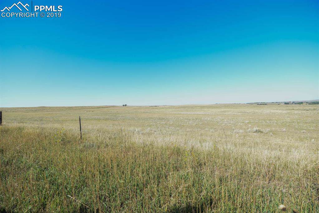County Road - Photo 1