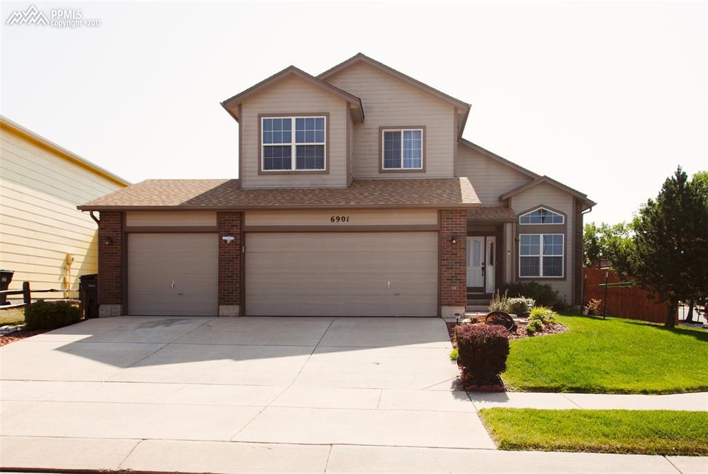 6901 Grand Prairie Drive - Photo 1