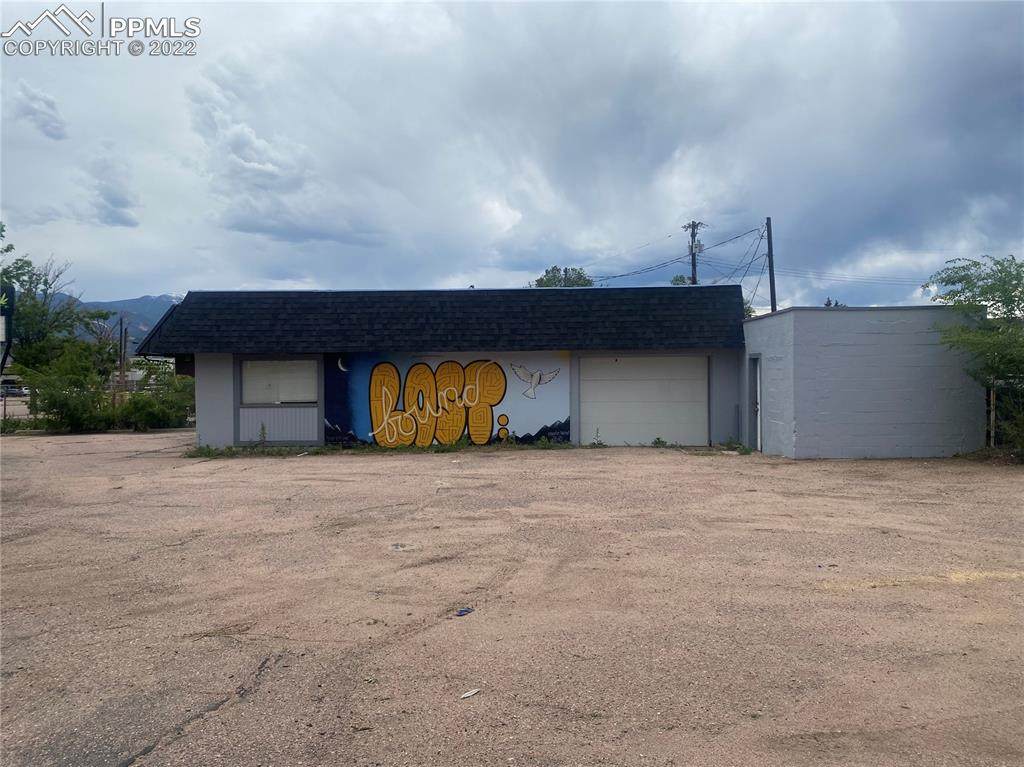 2360 Platte Avenue - Photo 1