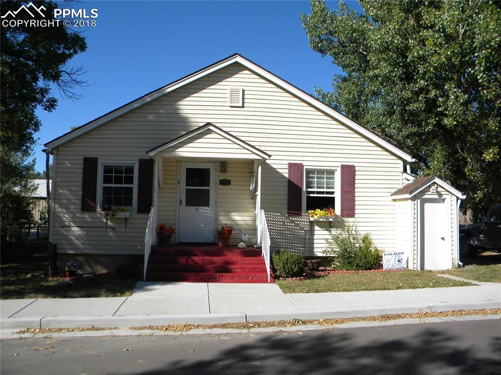 645 7Th Street - Photo 1