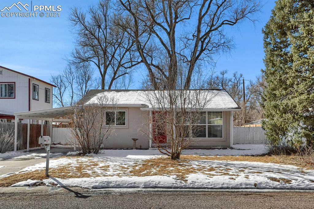108 Hayes Drive - Photo 1