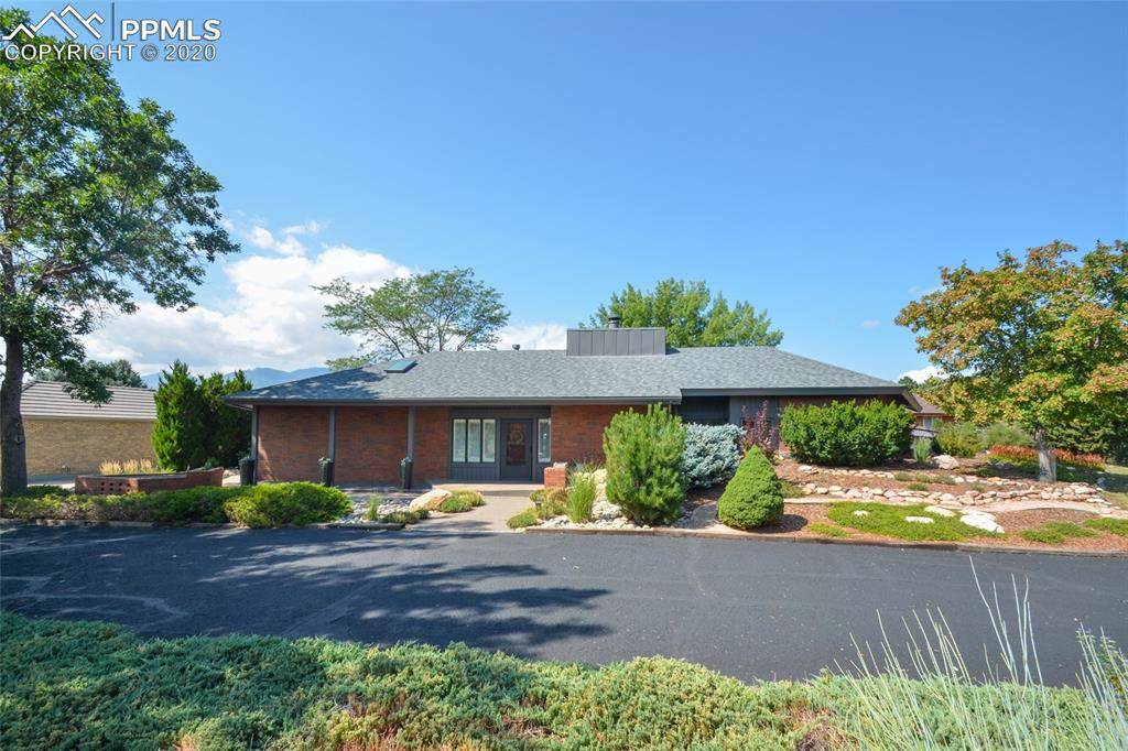 2211 Hill Circle - Photo 1