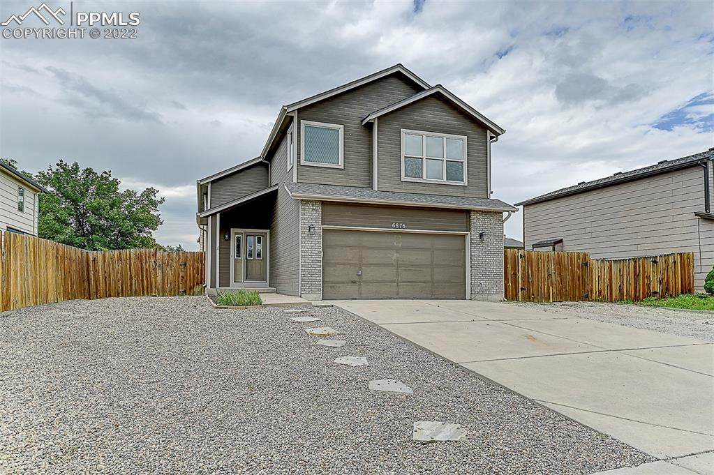 6876 Fountain Ridge Circle - Photo 1