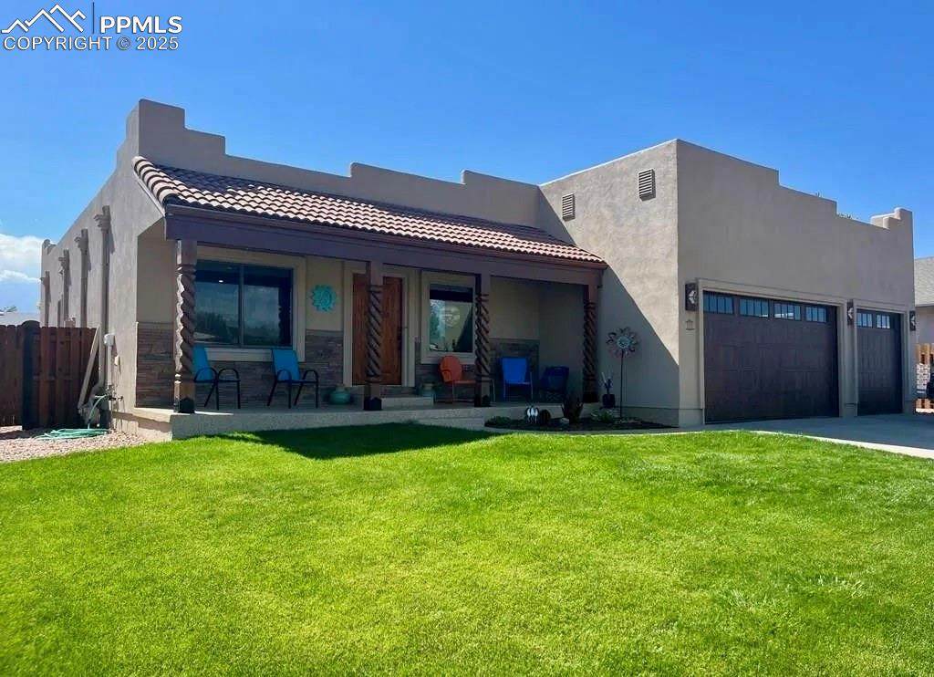 111 Rocchio Drive - Photo 1