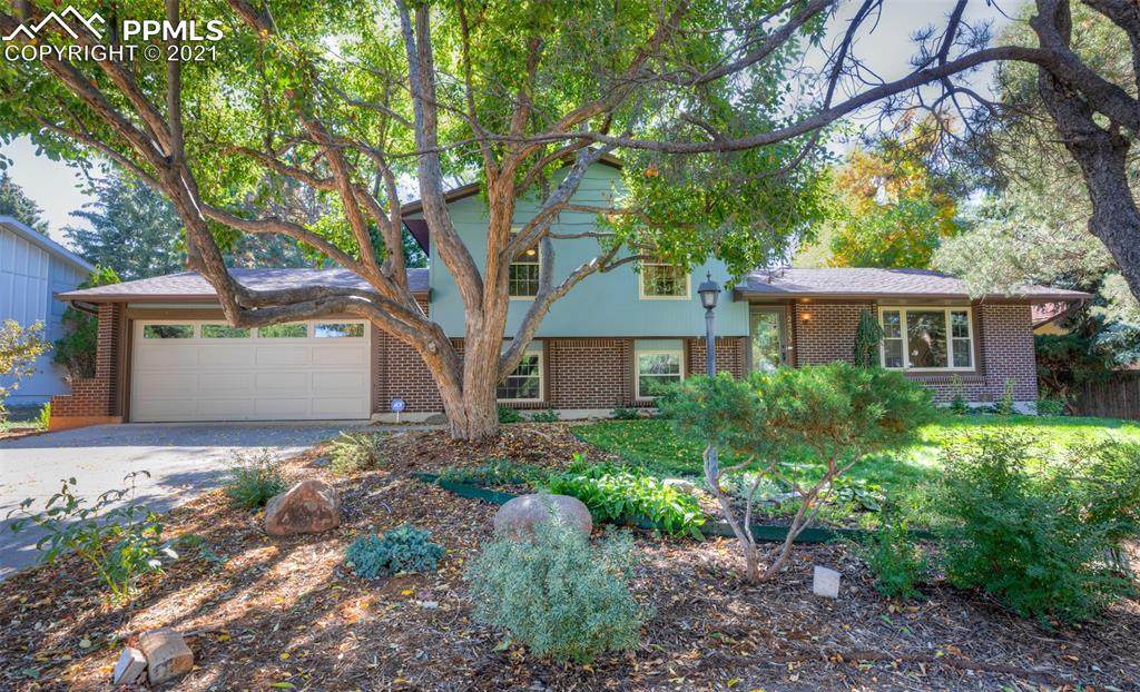 2233 Brookwood Drive - Photo 1