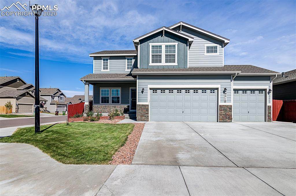 9510 Clatsop Drive - Photo 1