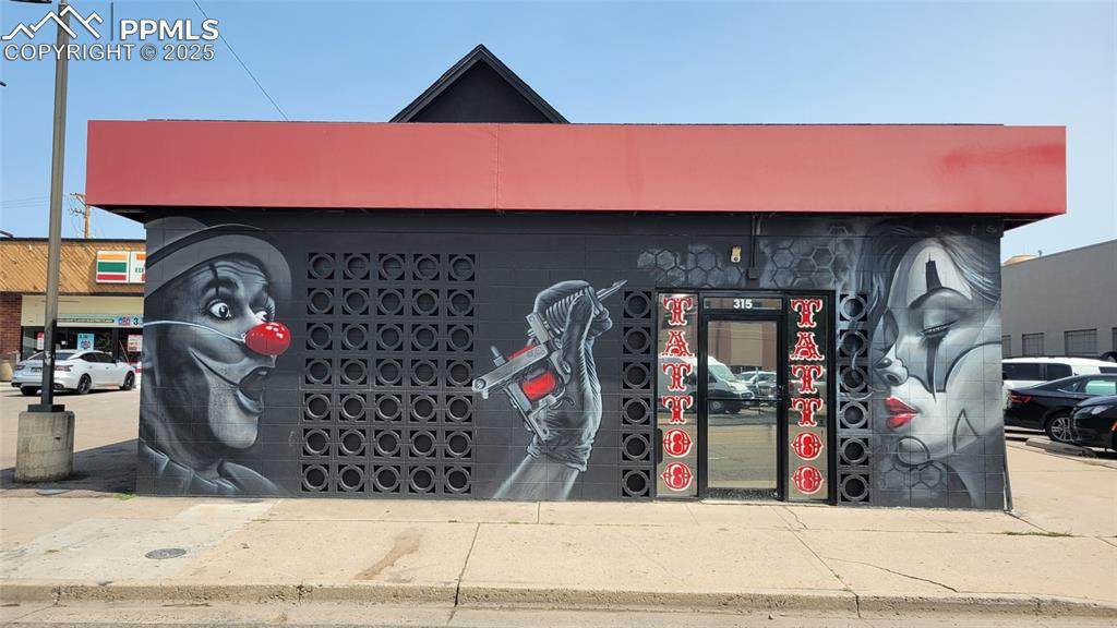 315 8th Street - Photo 1