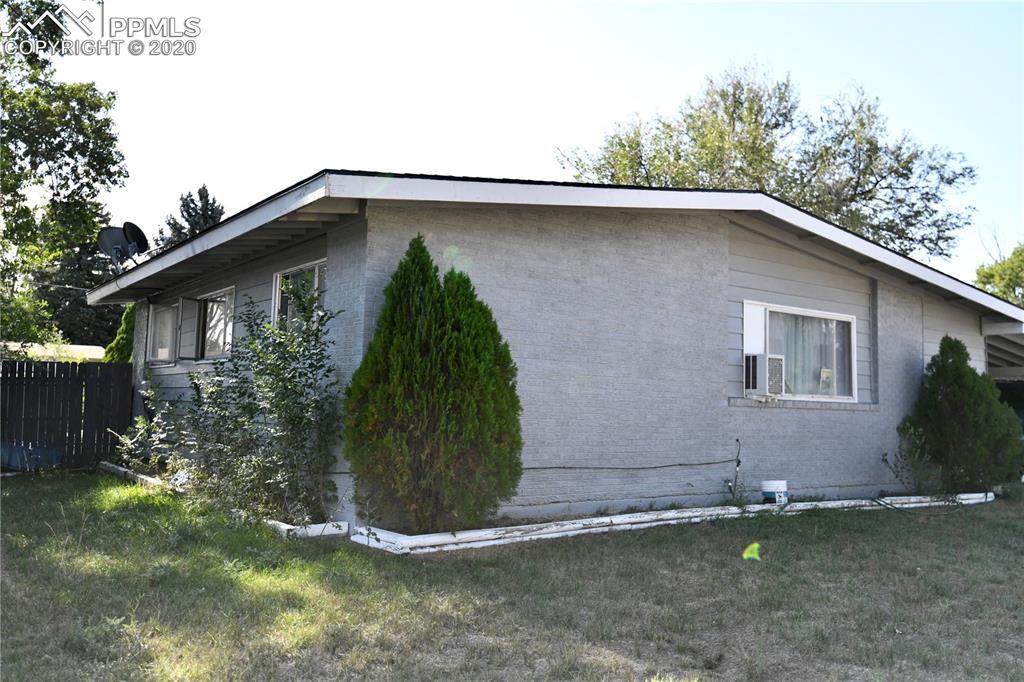 123 Bradley Street - Photo 1