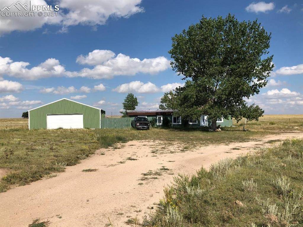 6425 J D Johnson Road - Photo 1
