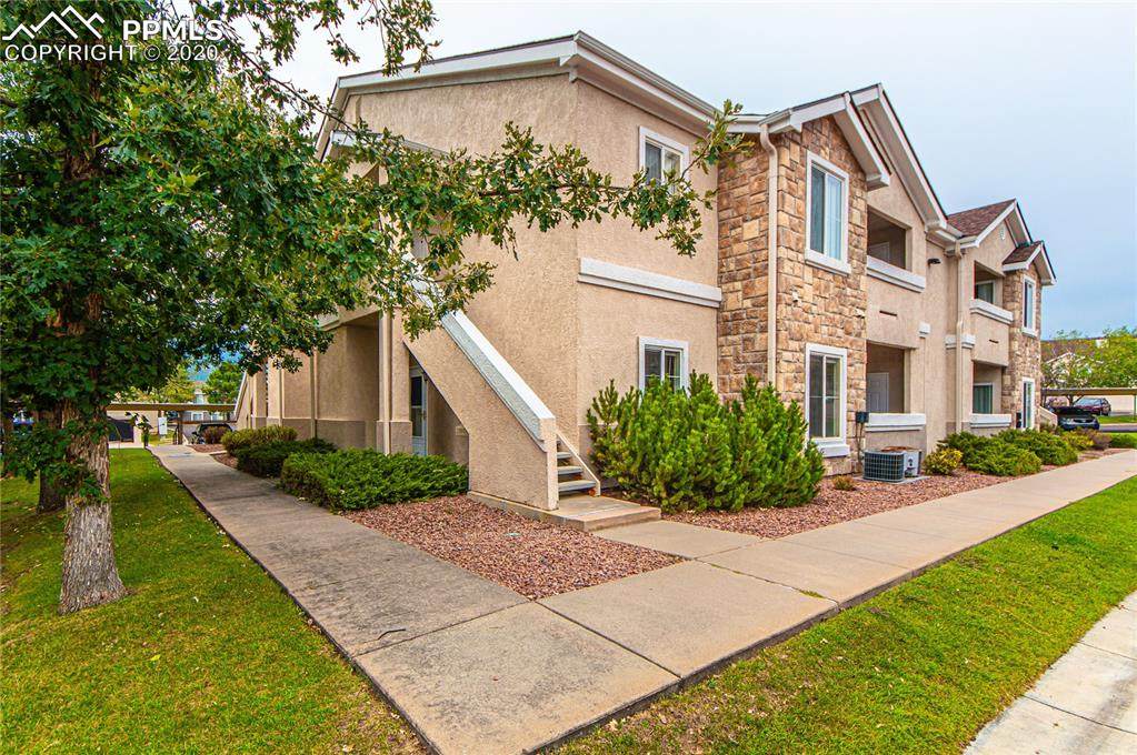 3665 Strawberry Field Grove - Photo 1