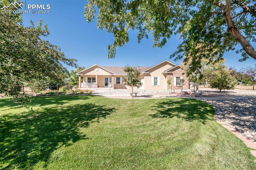 1256 Scarsboro Drive - Photo 1